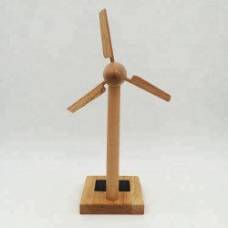 Mini eolienne solaire