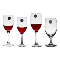 VERRE A PIED