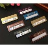 Badge magnetique ou epingle
